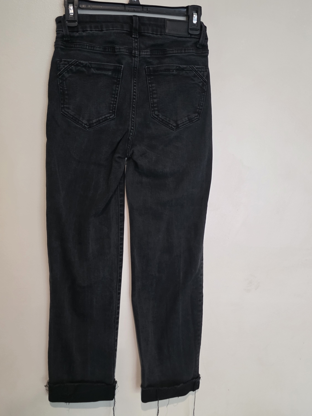Black High-Waist Cropped Straight Jeans - Women Distressed Bottoms Buckle Fit 35 - Picture 6 of 13